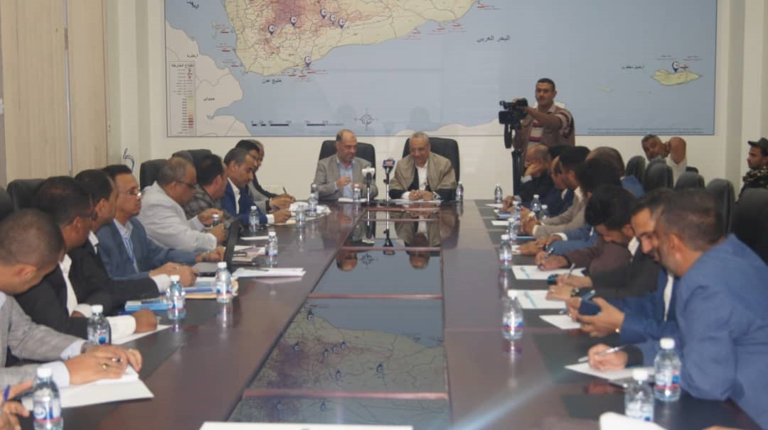 الجنيد يؤكد أهمية دور وزارة النقل في النهوض بالاقتصاد الوطني