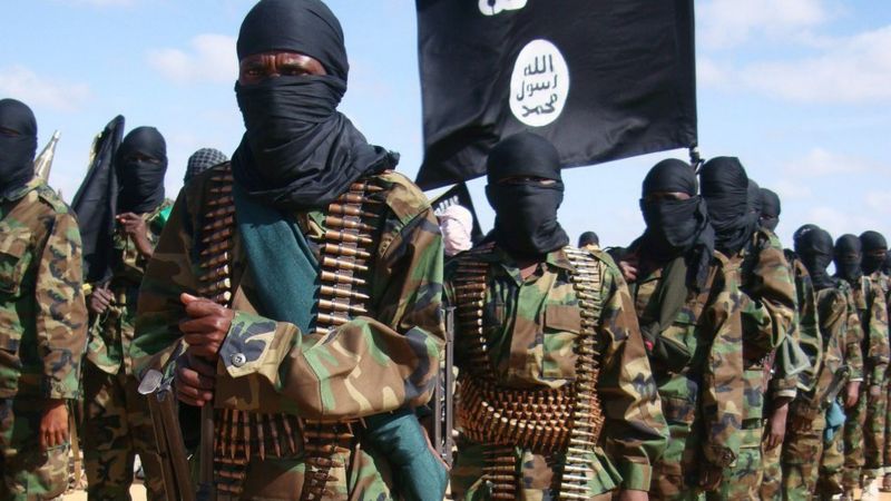 كيف تجمع حركة الشباب المتشددة “إيرادات أكثر من الحكومة” في الصومال؟