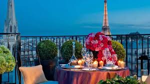 نقل أميرة سعودية إلى المستشفى في حالة صدمة بعد سرقة مقتنيات قيمتها 600 ألف يورو من شقتها بباريس