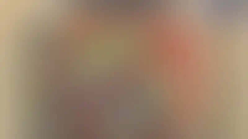 الرياضُ تهربُ منَ الميـدانِ إلَى حربِ العُملاتِ فِي فضاءِ المنصّاتِ