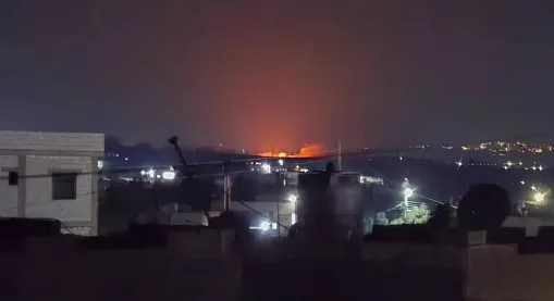 سوريا.. اندلاع حريق في حرش بريف القنيطرة بسبب إطلاق العدو الإسرائيلي قنابل ضوئية