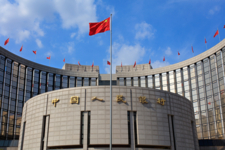 المركزي الصيني يبقي سعر الفائدة على ودائع العام الواحد عند مستوى 2.5%