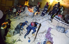 مقتل 22 شخصاً إثر انهيار بنايتين متجاورتين في مدينة فاس المغربية