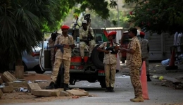 سوداني يقتل مسؤولاً بالهجرة بعد رفض فرنسا طلب لجوئه