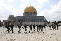 القوى الفلسطينية تحذر  من عواقب أي اعتداء على الأقصى