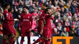 محمد صلاح يحطم رقما مميزا في مباراة “مجنونة” تاريخية