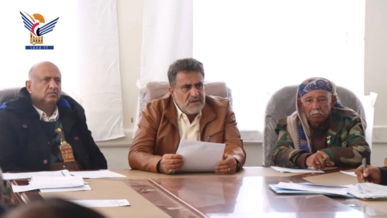 تنفيذي البيضاء يناقش آليات تعزيز الأداء ومستوى الانضباط الوظيفي