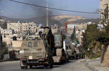 العدو الإسرائيلي يغلق مدخل بلدة الزاوية غرب سلفيت لليوم الخامس وحاجز الكونتينر شمال غرب بيت لحم