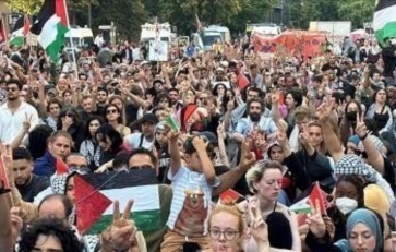 شيكاغو : احتجاجات شعبية   ضد حاكم مينيسوتا لتواطئه في "الإبادة الجماعية" في غزة