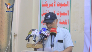 قطاع الاتصالات بالحديدة يحيي الذكرى السنوية للشهيد