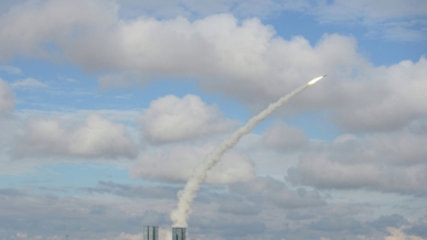 الدفاع الروسية: الدفاع الجوي دمر 71 طائرة مسيرة أوكرانية الليلة الماضية