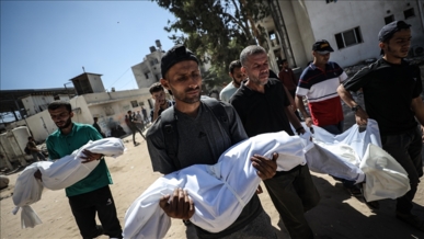 استشهاد 64 فلسطينياً بنيران جيش العدو الإسرائيلي في قطاع غزة منذ فجر اليوم
