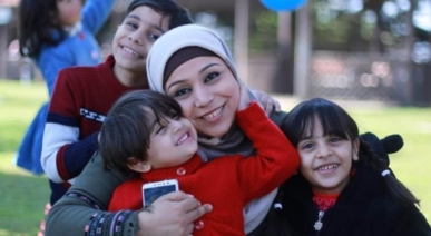 استشهاد الصحفية الفلسطينية آمال الشمالي وسط قطاع غزة