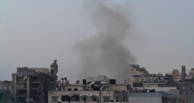 استشهاد فلسطيني وإصابة آخرين في قصف للعدو الصهيوني على دير البلح بغزة