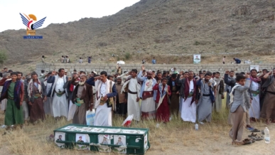 تشييع جثمان الشهيد سيف الصموت في كشر بحجة  تشييع جثمان الشهيد سيف الصموت في كشر بحجة