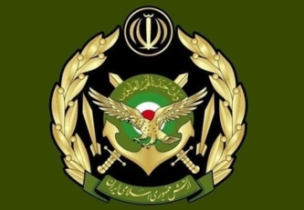 الجيش الإیرانی: أيدينا على الزناد وآذاننا صاغية لأوامر القائد العام
