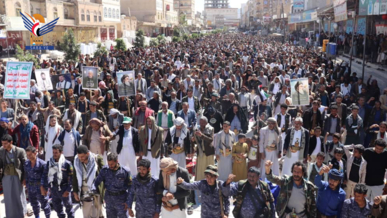 مسيرات ووقفات حاشدة بالضالع بعنوان "مع غزة جهاد وتعبئة واستنفار.. وجاهزون لردع أي عدوان"