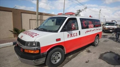 "الهلال الأحمر": مغادرة 17 مريضًا فلسطينيا مع مرافقيهم عبر معبر رفح