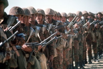 حين يصفك العدو بالميليشيا... اعلم أنك في خندق الأمة