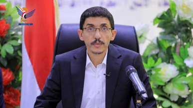 وزير التربية يهنئ القيادة الثورية والسياسية وأولياء الأمور والطلاب بنجاح اختبارات الشهادة العامة