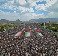 "جهاد وثبات واستبسال.. لن نترك غزة".. مسيرات مليونية في اليمن دعماً لفلسطين