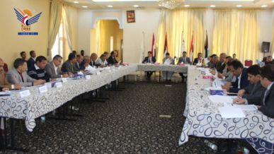 مناقشة أداء وخطط مركز تقنية المعلومات