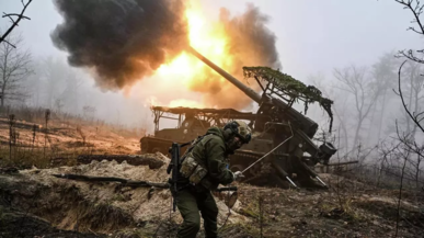 الدفاع الروسية : تنفيذ ضربات على مواقع أوكرانية في غوليايبول وتدمير 3 مواقع في سومي