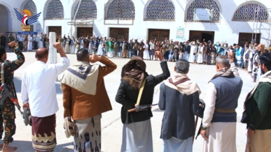 تعز.. وقفات حاشدة إعلانا للجهوزية والاستعداد لإفشال مؤامرات العدو وأدواته  