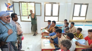 قيادة هيئة الشهداء بالحديدة تتفقد سير الأنشطة الصيفية بمديرية اللحية