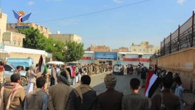 وقفات شعبية في أمانة العاصمة نصرة لغزة واحتفاءً بثورة 21 سبتمبر