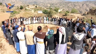 مئات الوقفات بصعدة تؤكد استمرار التعبئة استعداداً لجولة الصراع المقبلة مع العدو