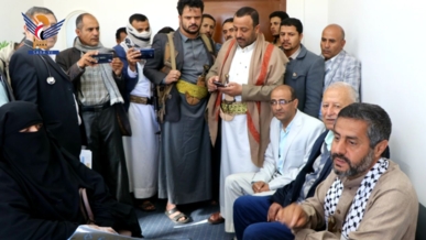 افتتاح مخيم طبي مجاني لأمراض العمود الفقري بهيئة مستشفى ذمار العام