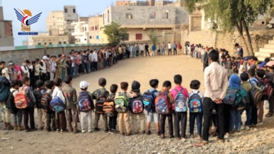 فعاليات ووقفات بمدارس مديرية الخبت في المحويت تنديداً بالإساءة الأمريكية للقرآن الكريم