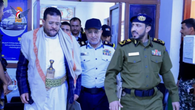 نائب وزير الداخلية يتفقد سير الأداء بشرطة المرور نائب وزير الداخلية يتفقد سير الأداء بشرطة المرور