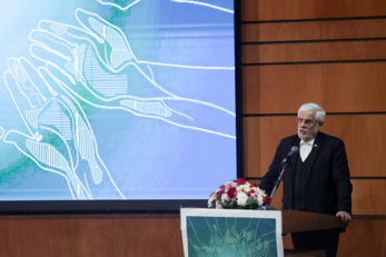 النائب الأول للرئيس الإيراني: إيران ما بعد الحرب يمكنها أن تتحول إلى دولة فارضة للعقوبات 