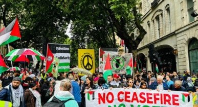 عشرات الآلاف يتظاهرون في لندن دعماً لفلسطين وتنديداً بالانتهاكات "الإسرائيلية"