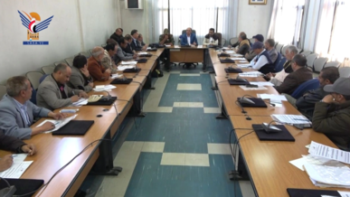 نائب وزير الإعلام يُدّشن دورات "طوفان الأقصى" لموظفي الوزارة