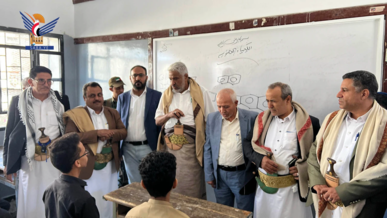 قحيم وبادر وغثاية يدشًنون العام الدراسي الجديد في مديرية آزال بأمانة العاصمة