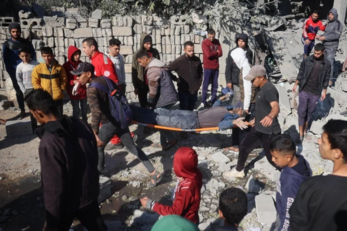 نحو 80 شهيداً في غزة منذ فجر الثلاثاء.. بينهم 32 من طالبي المساعدات