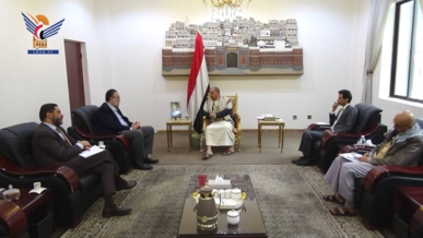 نائب وزير الخارجية يلتقي مدير مكتب المبعوث الأممي الخاص إلى اليمن