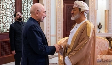 إيران وعُمان تشكلان لجنة لمناقشة إدارة مضيق هرمز