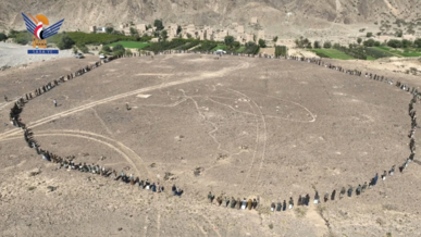 قبيلة القراميش بمأرب تعلن النفير العام والجهوزية للتصدي لمؤامرات الأعداء