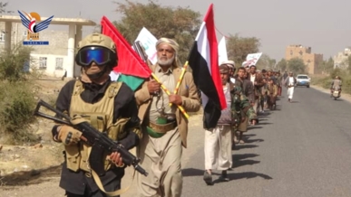 صنعاء .. مسير لخريجي دورات "طوفان الأقصى" بعزلة رجام في بني حشيش