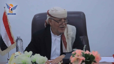 اجتماع في إب يقر برنامج الزيارات العيدية للمرابطين في الجبهات