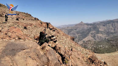 صنعاء .. مناورة عسكرية لخريجي دورات "طوفان الأقصى" بالحيمة الداخلية