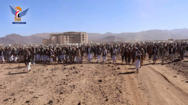 وقفات شعبية تأكيداً على الجاهزية لمواجهة أي تصعيد