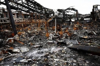 عدوان أمريكي صهيوني يستهدف أرصفة بحرية في قشم وبندر جارك جنوب إيران