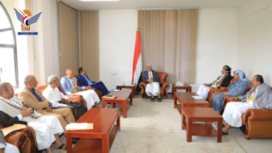 العيدروس ومفتاح يناقشان علاقات التنسيق بين حكومة التغيير والبناء ومجلس الشورى