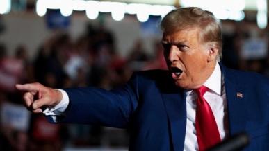 ترامب يعلن أن أمريكا بحاجة إلى امتلاك غرينلاند لردع روسيا والصين