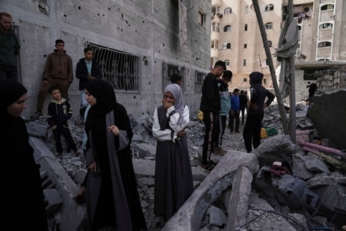 20 يوما لاستئناف العدوان: شهداء بالعشرات تدمير مربعات سكنية برفح وشهداء بخان يونس وغزة